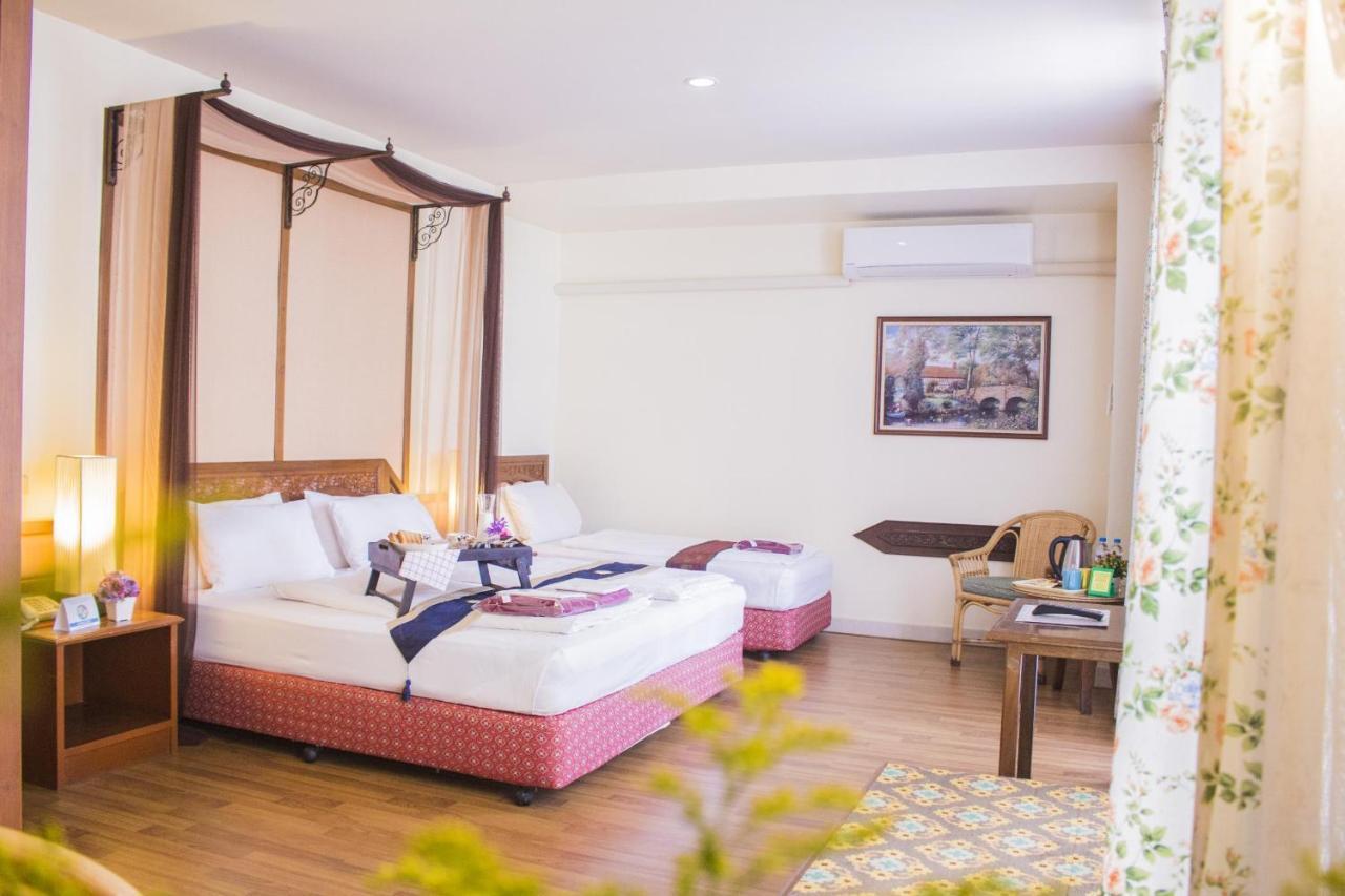 People Place Boutique In Town Hotel - Sha Extra Plus Čiang Mai Exteriér fotografie